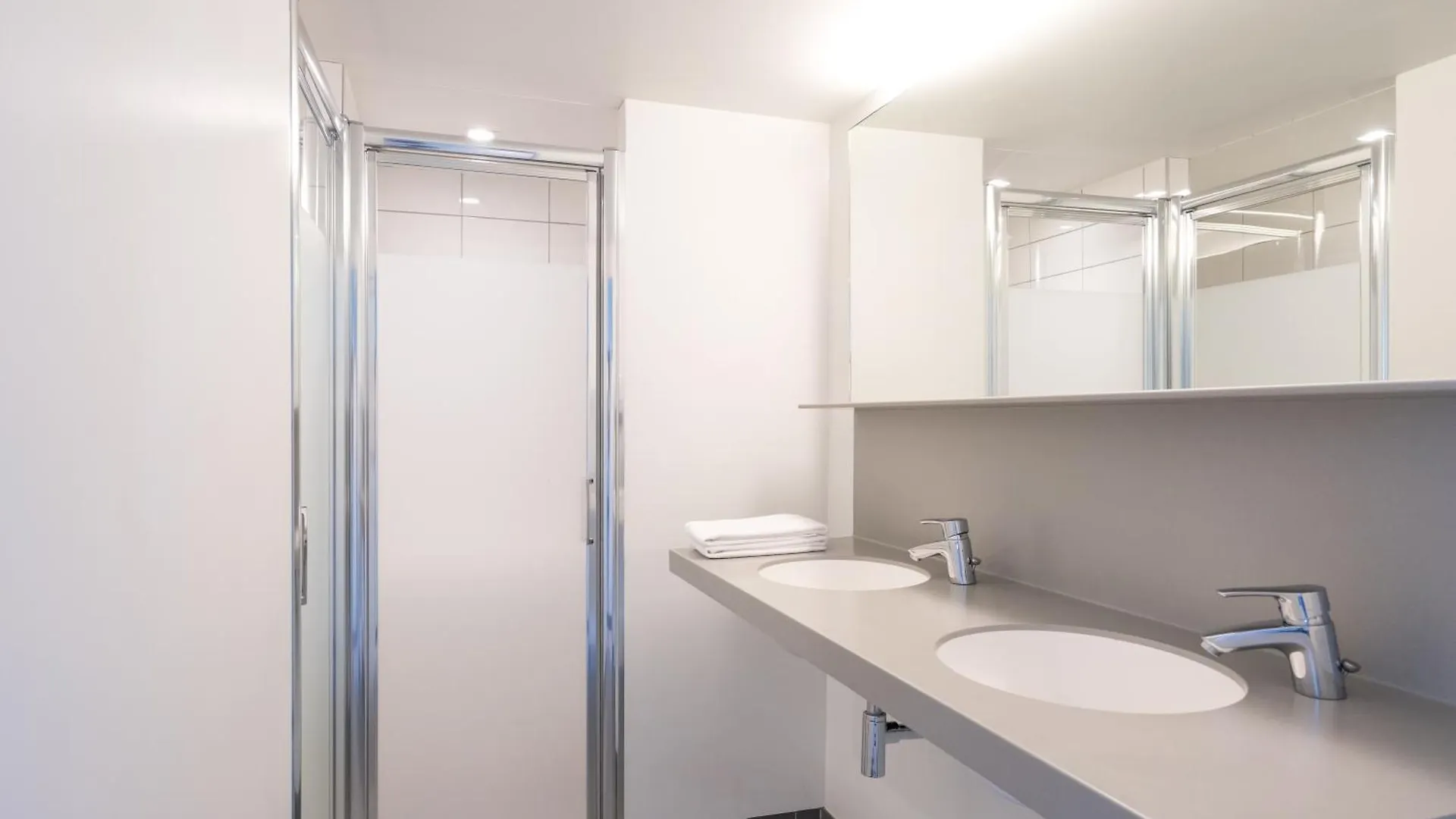 Fiap Paris Hostel